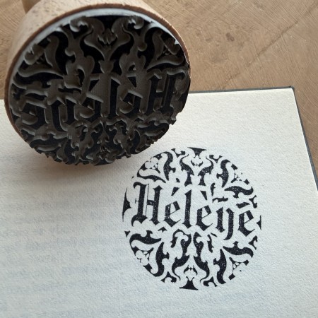 Tampon Gothique personnalisé