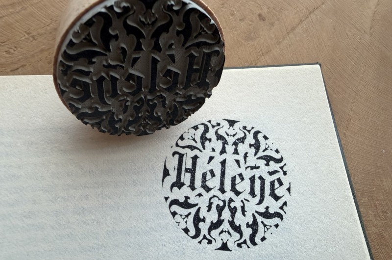 Tampon Gothique personnalisé