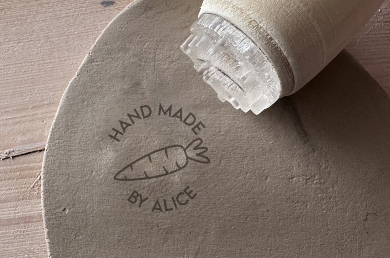 Tampon Signature pour poterie - Carotte