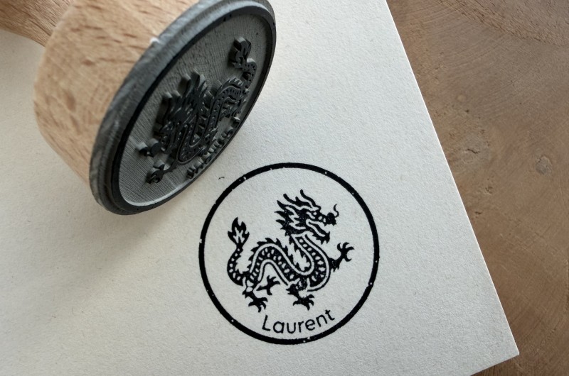 Tampon personnalisé Dragon