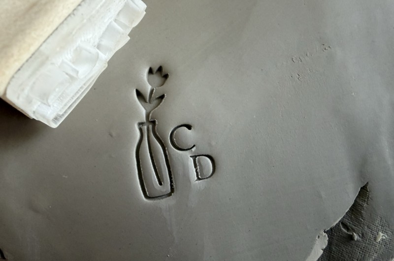 Tampon Signature pour céramique - fleurs sauvages et initiales
