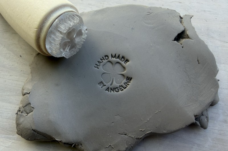 Tampon Signature pour poterie - Trèfle 4 feuilles
