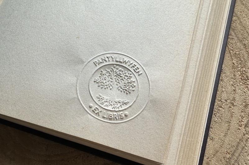 Pince &agrave; gaufrer personnalis&eacute;e Ex libris Arbre de vie