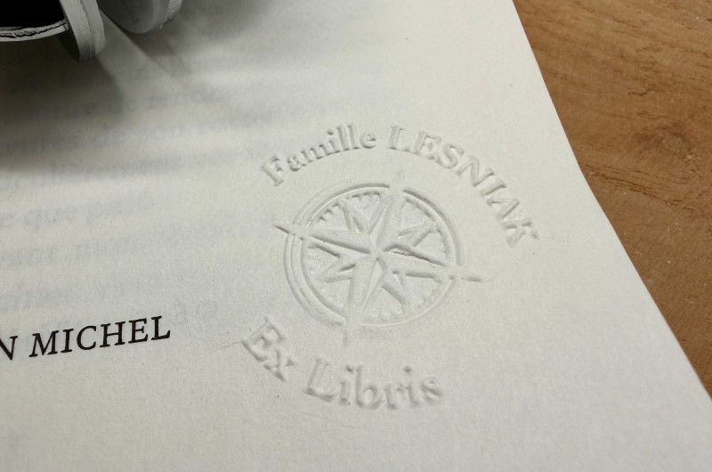 Pince &agrave; gaufrer personnalis&eacute;e Rose des vents